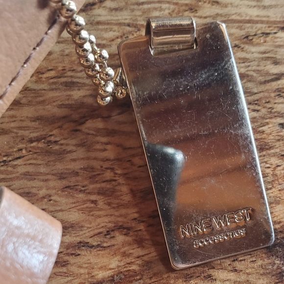 Nine West Basket Weave Shoulder Bag - Picture 7 of 8